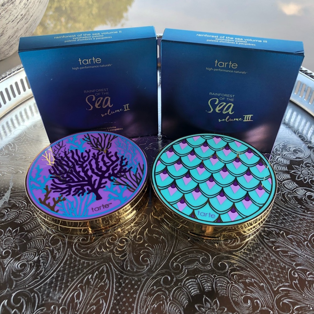 Rainforest of the Sea eyeshadow palette vol. II